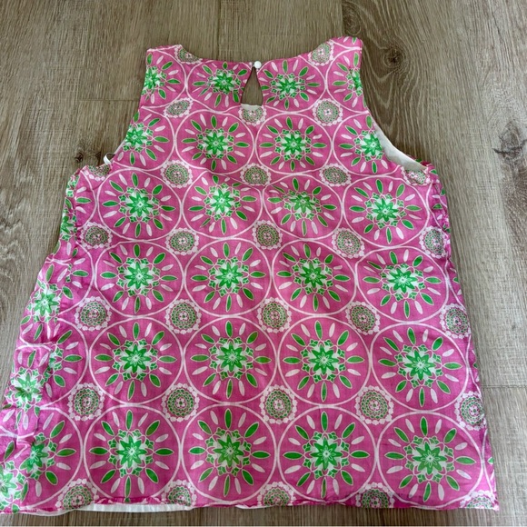 Lilly Pulitzer Vibrant Pink and Green Blouse - Bib with Ruffles - size 8 - Picture 9 of 10